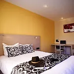 Logis Le Champalud Restaurant La Citadelle Hotel