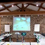 Logis Le Champalud Restaurant La Citadelle Oree-d'Anjou