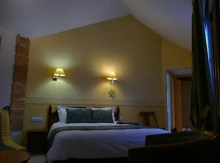 Hotel Logis Le Champalud Restaurant La Citadelle