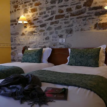 מלון Logis Le Champalud Restaurant La Citadelle Oree-d'Anjou