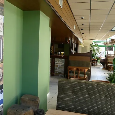 מלון Logis Le Champalud Restaurant La Citadelle