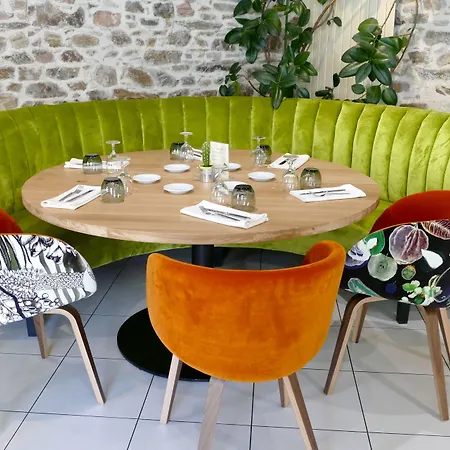 מלון Logis Le Champalud Restaurant La Citadelle