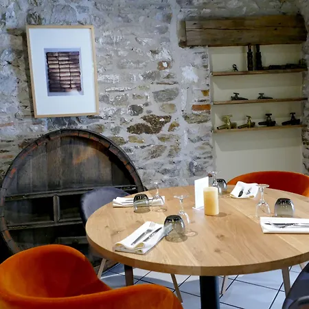 Logis Le Champalud Restaurant La Citadelle מלון 3*