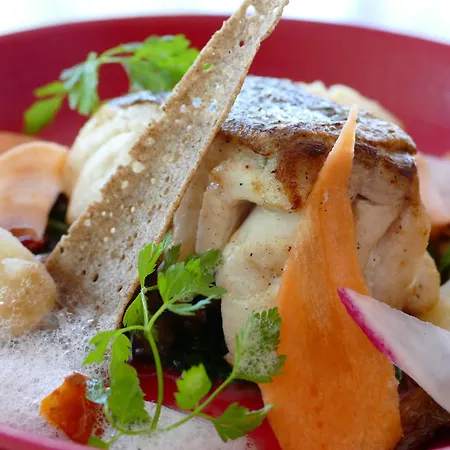 Logis Le Champalud Restaurant La Citadelle מלון Oree-d'Anjou