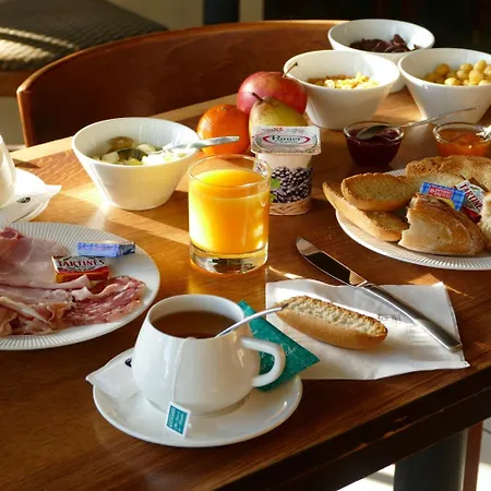 Logis Le Champalud Restaurant La Citadelle Oree-d'Anjou