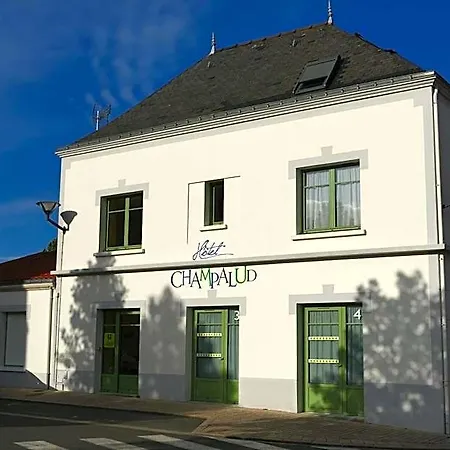 Logis Le Champalud Restaurant La Citadelle Oree-d'Anjou