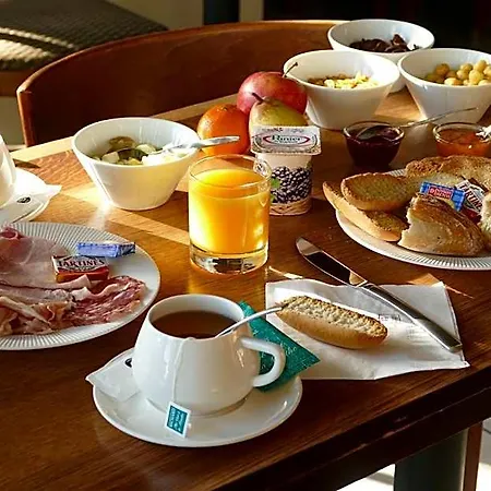 Hotel Logis Le Champalud Restaurant La Citadelle 3*