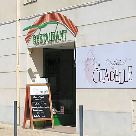 Logis Le Champalud Restaurant La Citadelle Hotel