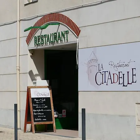 Hotel Logis Le Champalud Restaurant La Citadelle Oree-d'Anjou