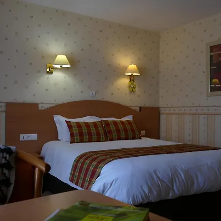 Hotel Logis Le Champalud Restaurant La Citadelle Oree-d'Anjou