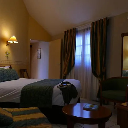 Logis Le Champalud Restaurant La Citadelle Hotel Oree-d'Anjou