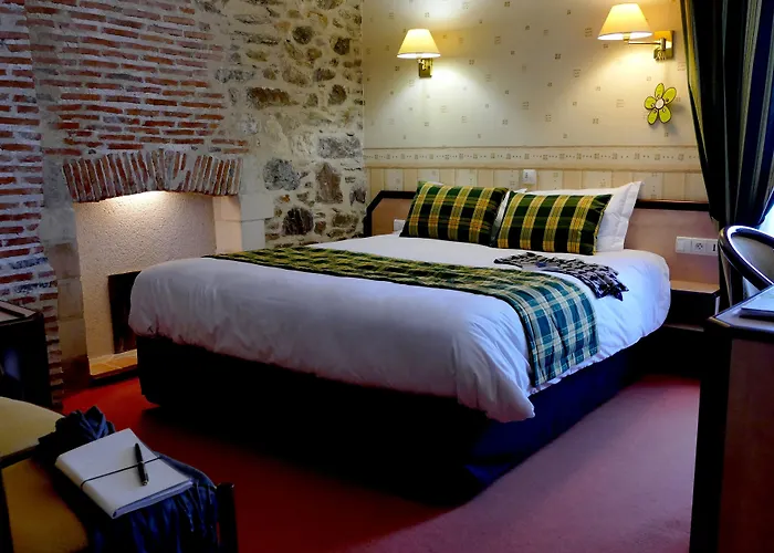 酒店 Logis Le Champalud Restaurant La Citadelle 3*