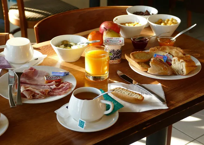 Logis Le Champalud Restaurant La Citadelle Oree-d'Anjou