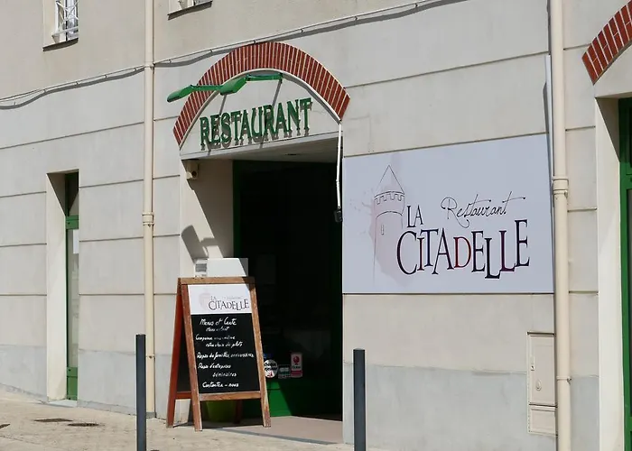Hotel Logis Le Champalud Restaurant La Citadelle Oree-d'Anjou