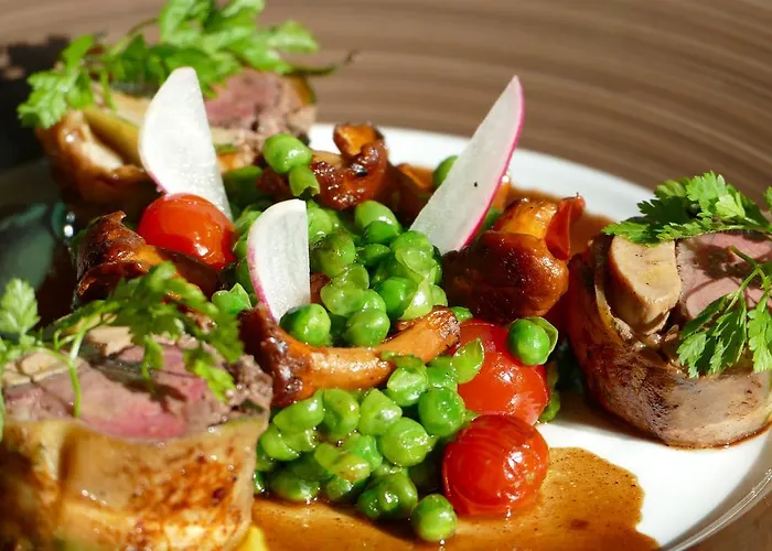 Logis Le Champalud Restaurant La Citadelle 酒店