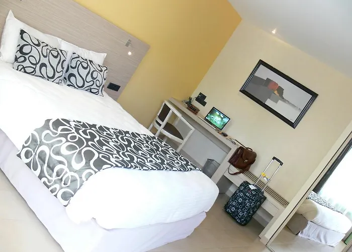 Logis Le Champalud Restaurant La Citadelle