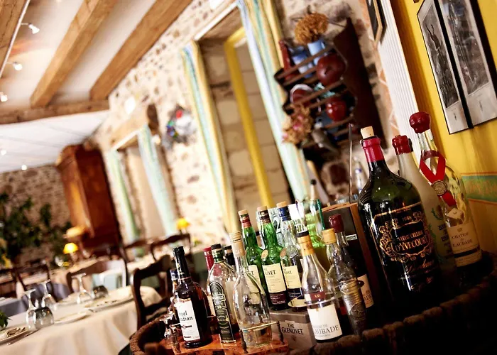 Logis Le Champalud Restaurant La Citadelle Oree-d'Anjou